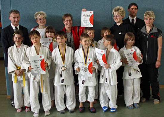Erfolgreiches JKC Judo Team 2011 beim Turnier in Boizenburg Erfolgreiches JKC Judo Team 2011 beim Turnier in Boizenburg